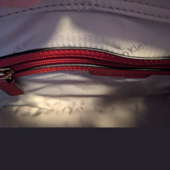 NEW Calvin Klein Red Leather Crossbody Bag Gold Logo | 50″ Strap - Picture 8 of 8